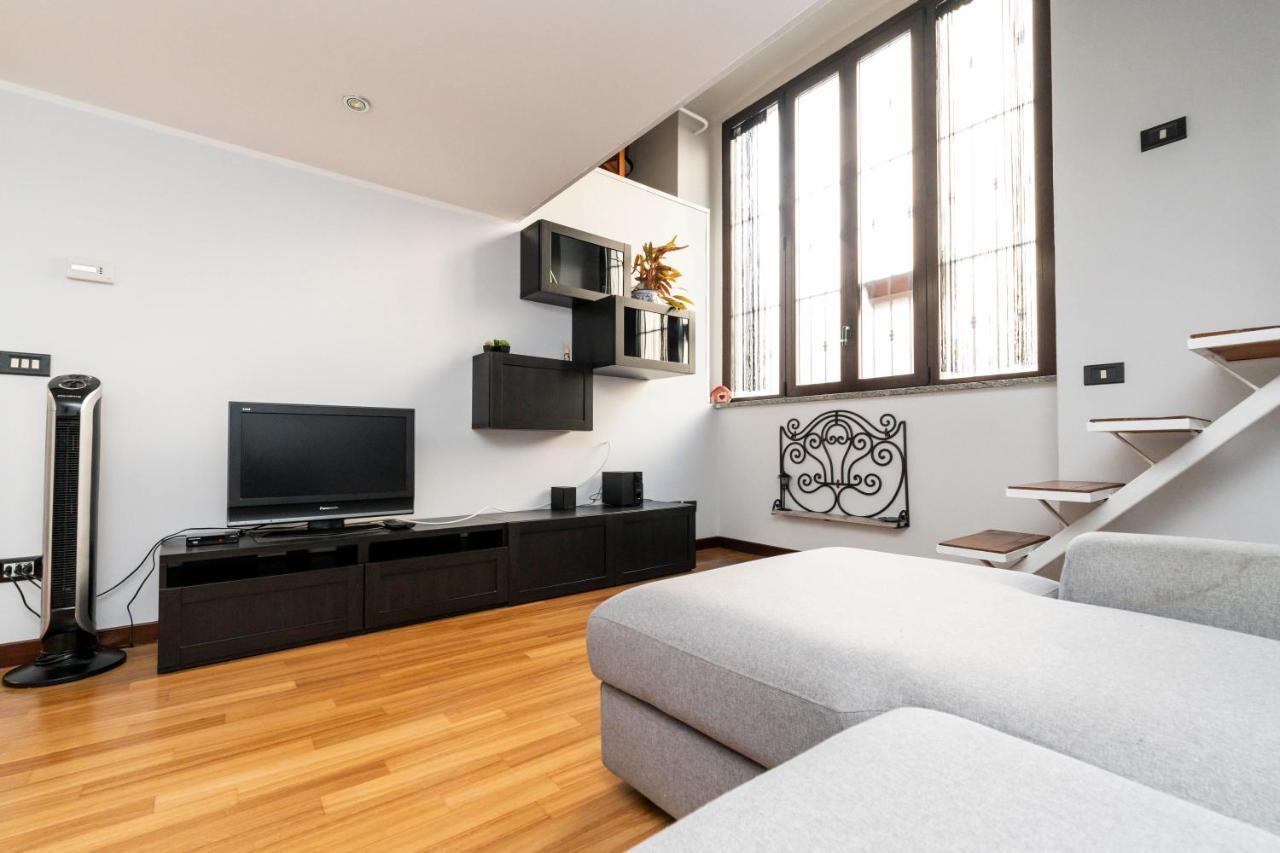 Apartmán Casemi - Vincenzo 12 In Center Milán Exteriér fotografie