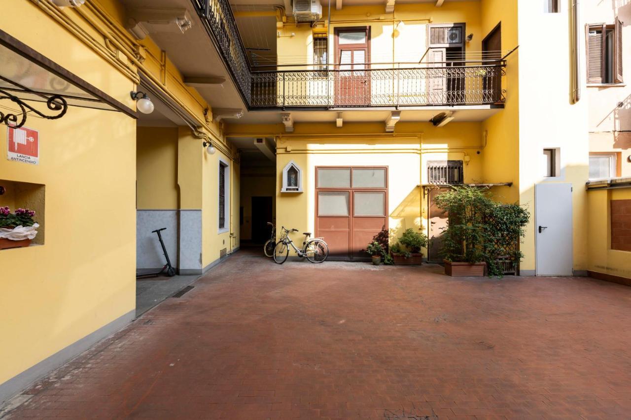 Apartmán Casemi - Vincenzo 12 In Center Milán Exteriér fotografie
