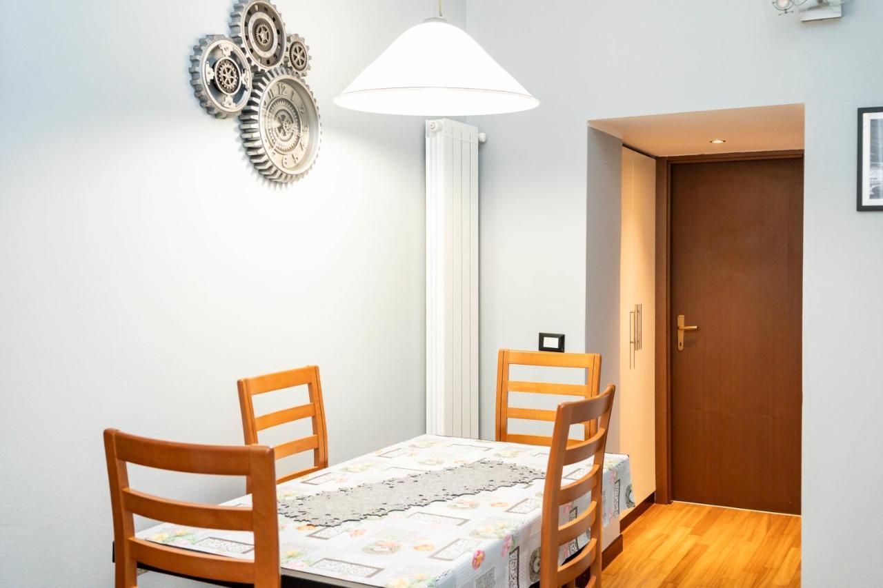Apartmán Casemi - Vincenzo 12 In Center Milán Exteriér fotografie